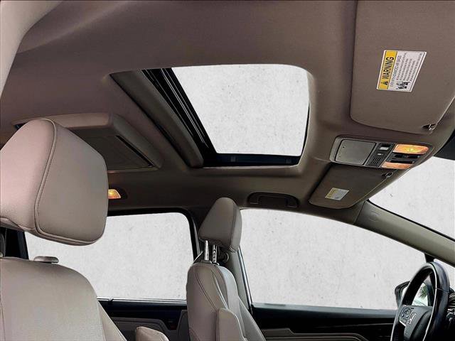 Used 2024 Honda Odyssey Touring image 16