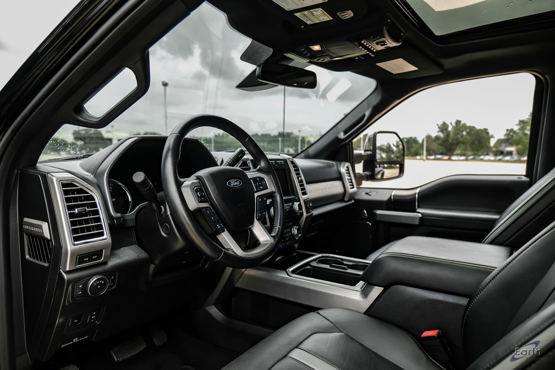 Used 2018 Ford F450 Platinum w/ Platinum Ultimate Package AWD/4WD image 36