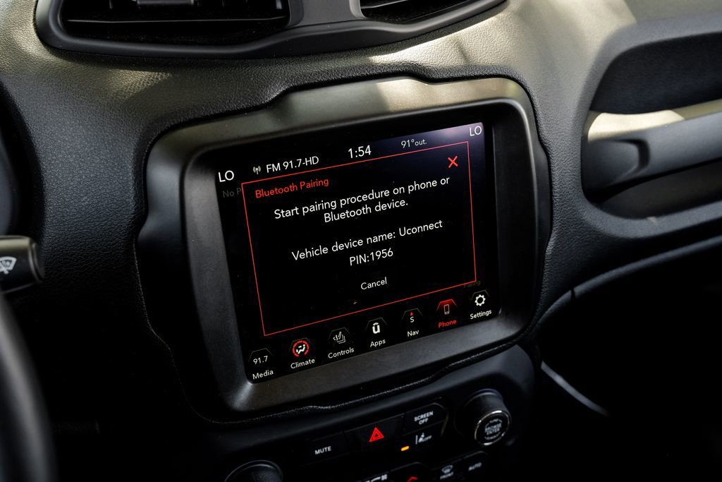 Used 2021 Jeep Renegade Trailhawk image 42