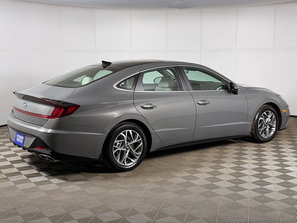 Certified 2023 Hyundai Sonata SEL w/ Convenience Package image 11