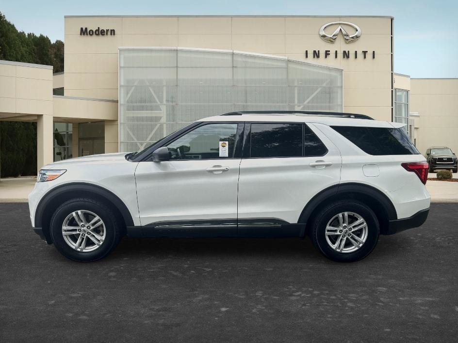 Used 2020 Ford Explorer XLT w/ Equipment Group 202A AWD/4WD image 7