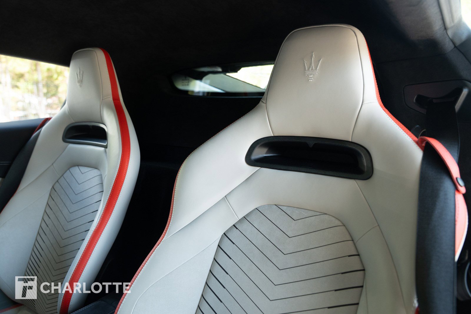 Used 2023 Maserati MC20 Coupe image 23