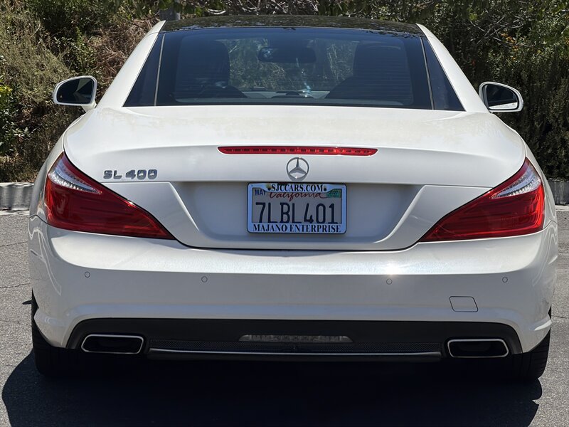 Used 2015 Mercedes-Benz SL 400 w/ Premium I Package image 12