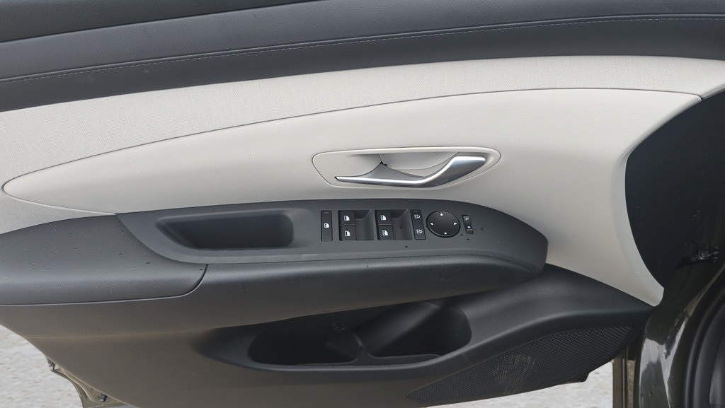 New 2026 Hyundai Tucson SEL AWD/4WD image 16