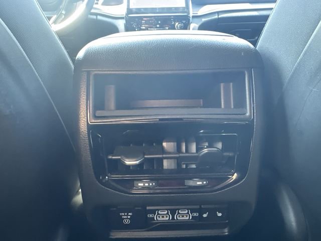 Used 2023 Jeep Grand Cherokee Limited image 22