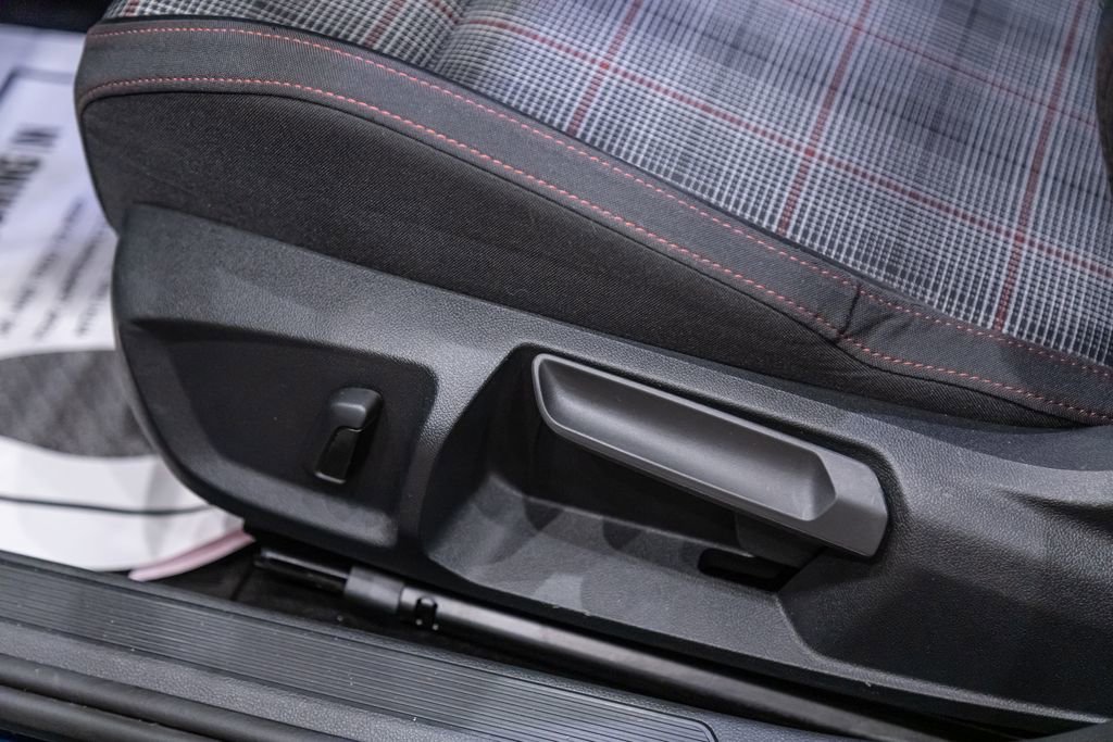Certified 2024 Volkswagen GTI S image 8