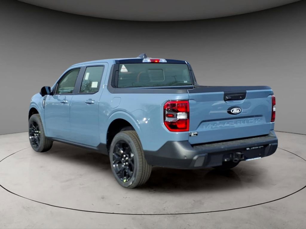 New 2026 Ford Maverick Lariat w/ Black Appearance Package image 3