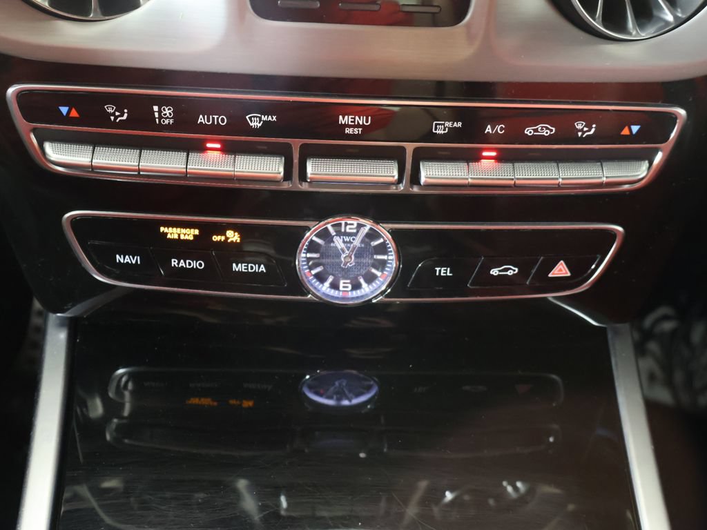 Used 2020 Mercedes-Benz G 63 AMG 4MATIC w/ Seat Comfort Package image 55