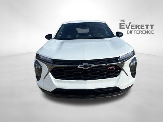 New 2026 Chevrolet Trax RS w/ Driver Confidence Package FWD image 2