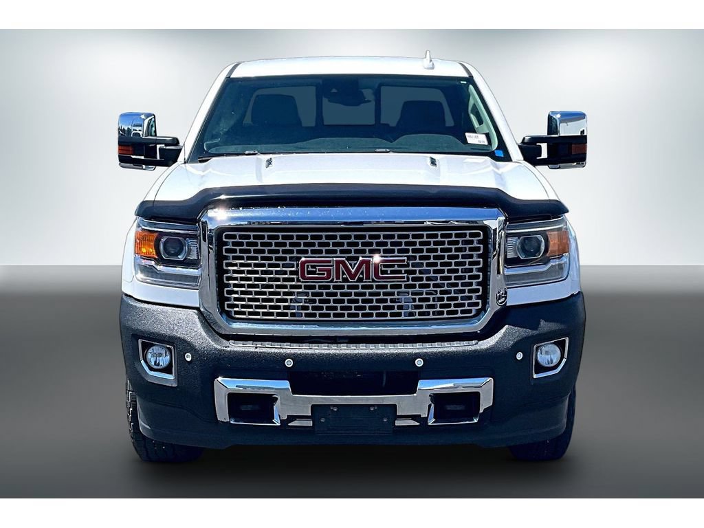 Used 2016 GMC Sierra 3500 Denali w/ Duramax Plus Package AWD/4WD image 2