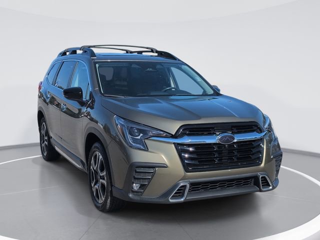 Used 2024 Subaru Ascent Touring AWD/4WD image 1
