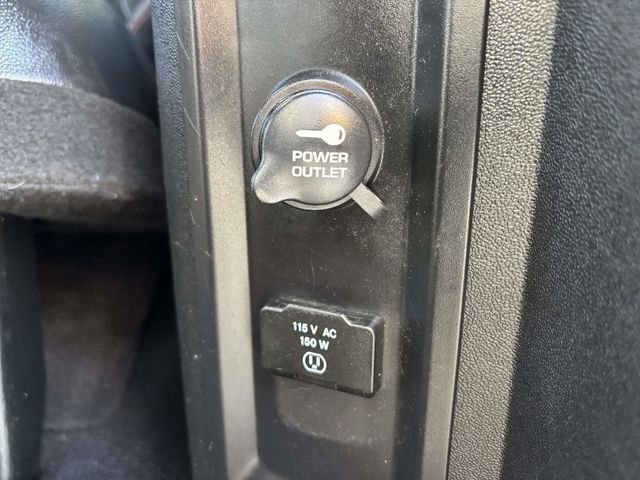 Used 2018 Dodge Grand Caravan GT image 22