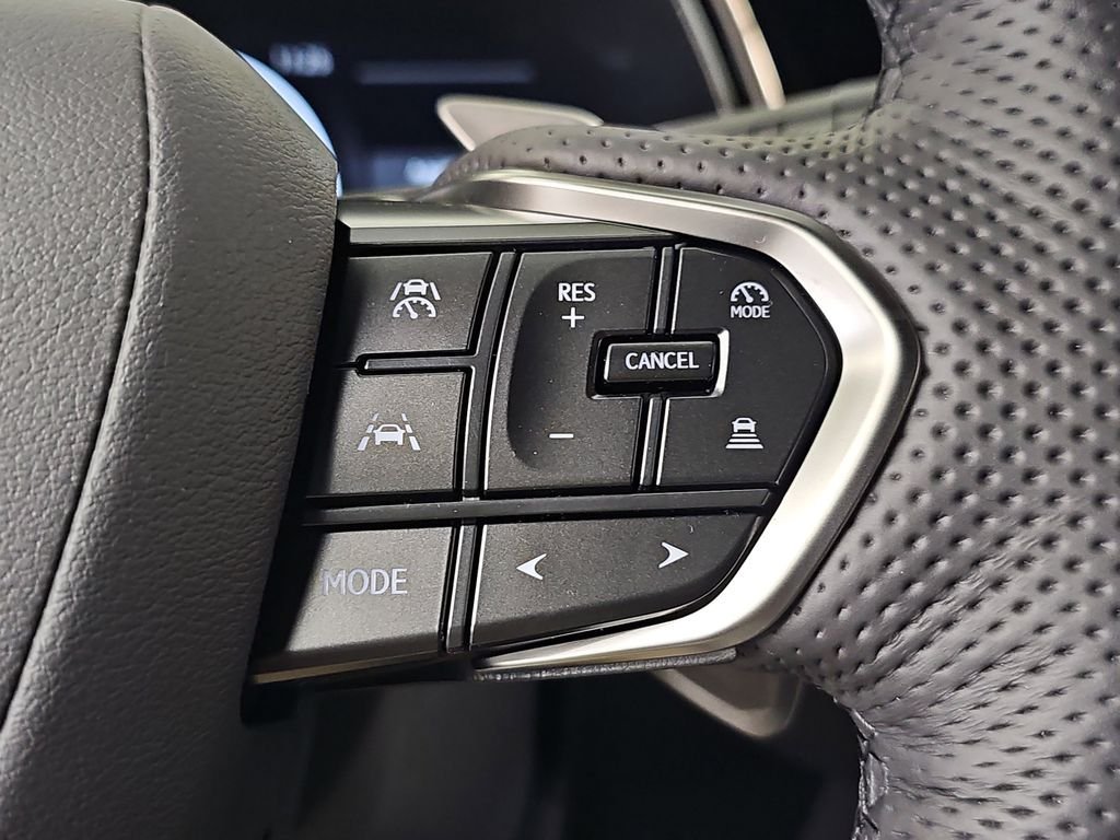 New 2026 Lexus TX 500h AWD image 18