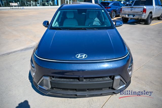 Certified 2024 Hyundai Kona SEL w/ Convenience Package FWD image 8