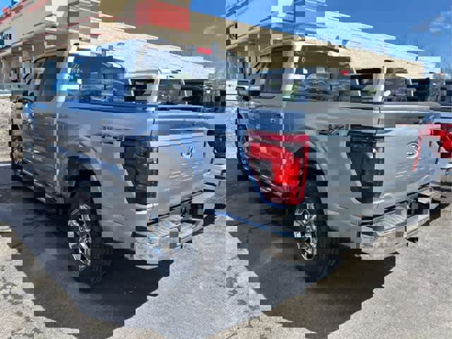 New 2025 Ford F150 XLT w/ Equipment Group 302A MID image 20