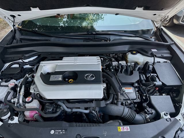 Used 2020 Lexus UX 250h F Sport w/ F Sport Premium Package AWD/4WD image 37