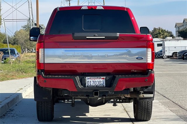 Used 2017 Ford F250 Platinum w/ Platinum Ultimate Package image 5