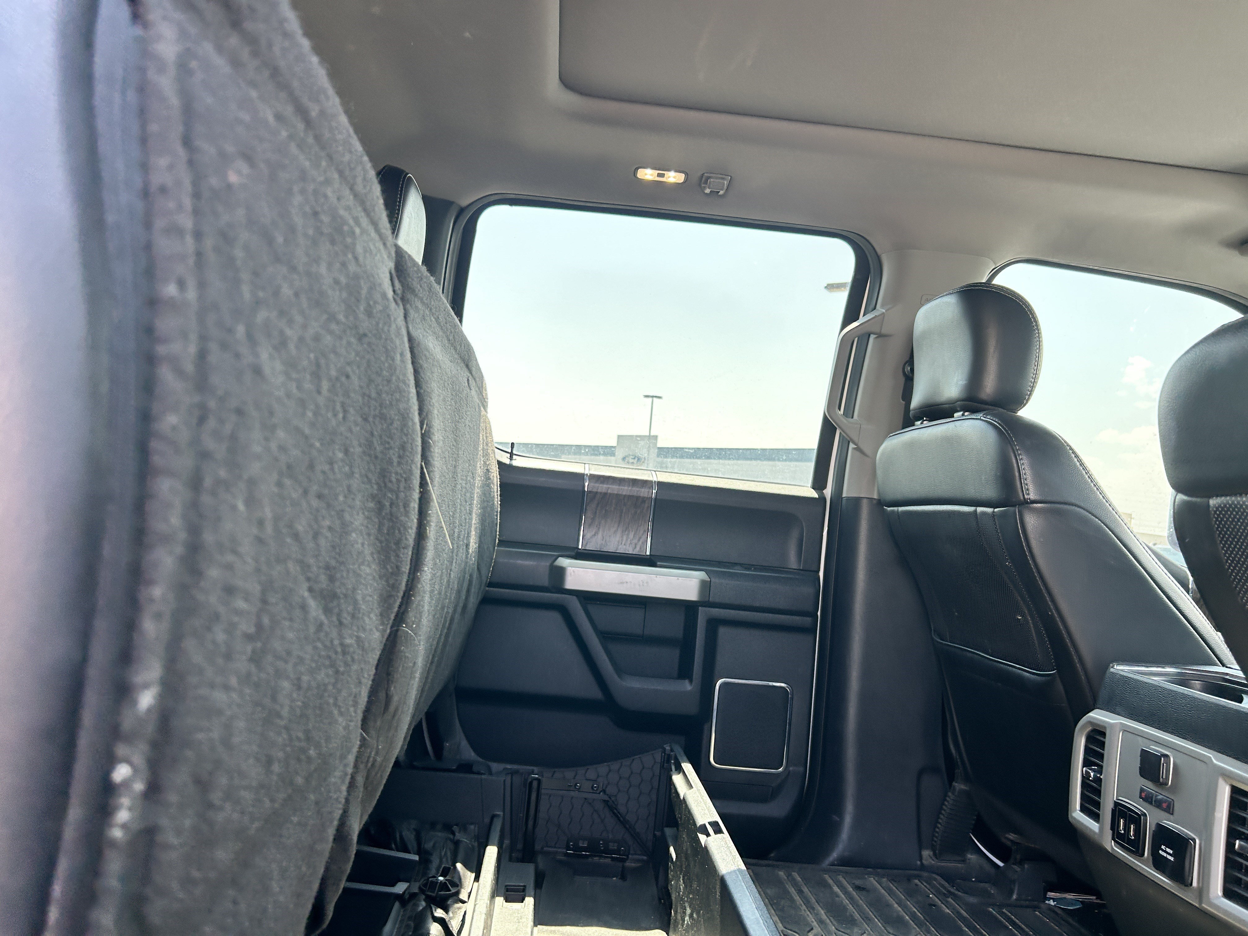 Certified 2019 Ford F450 Lariat w/ Lariat Ultimate Package AWD/4WD image 12