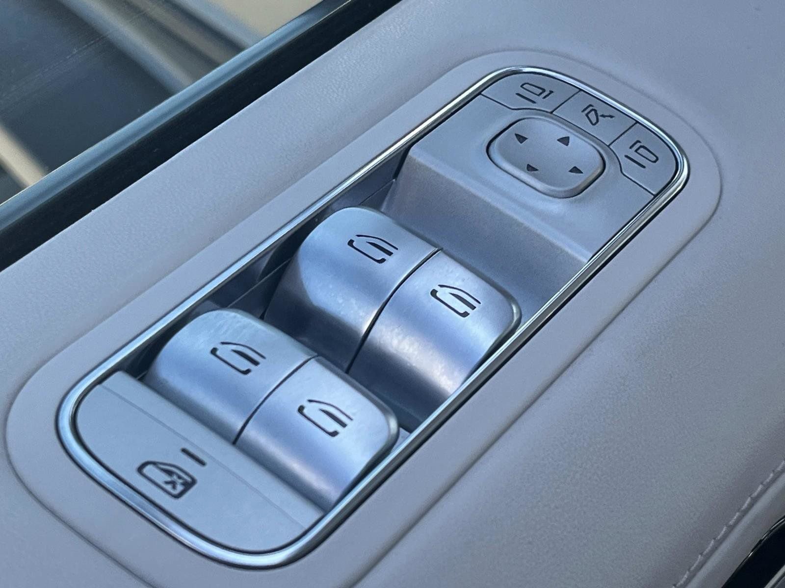 Certified 2021 Mercedes-Benz G 63 AMG 4MATIC image 17