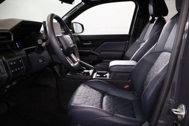 Certified 2025 Toyota 4Runner 4WD image 12