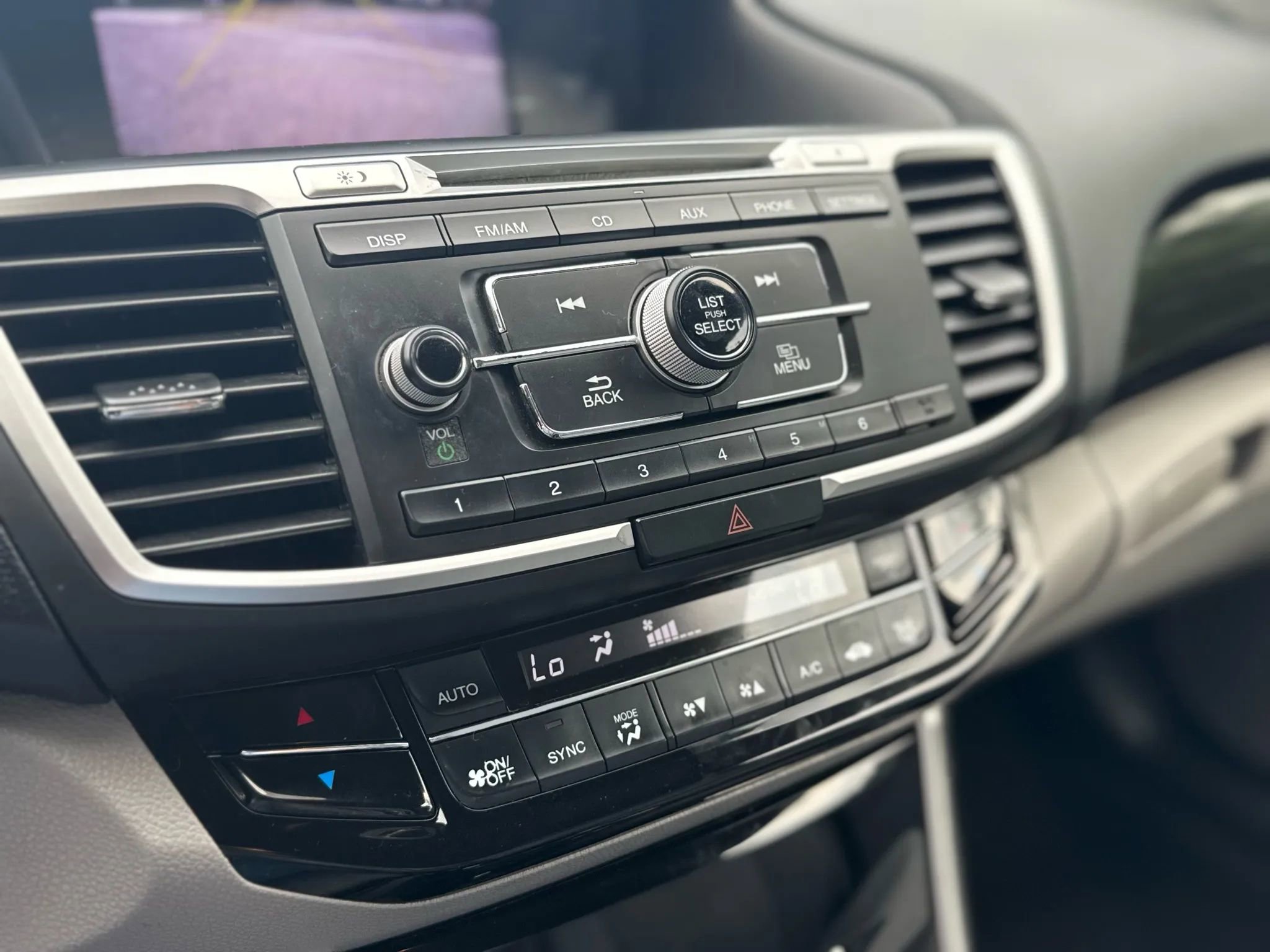 Used 2016 Honda Accord LX image 35