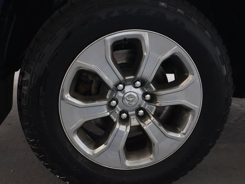 Used 2020 RAM 1500 Longhorn AWD/4WD image 35