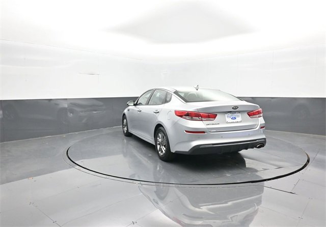 Used 2019 Kia Optima LX image 5