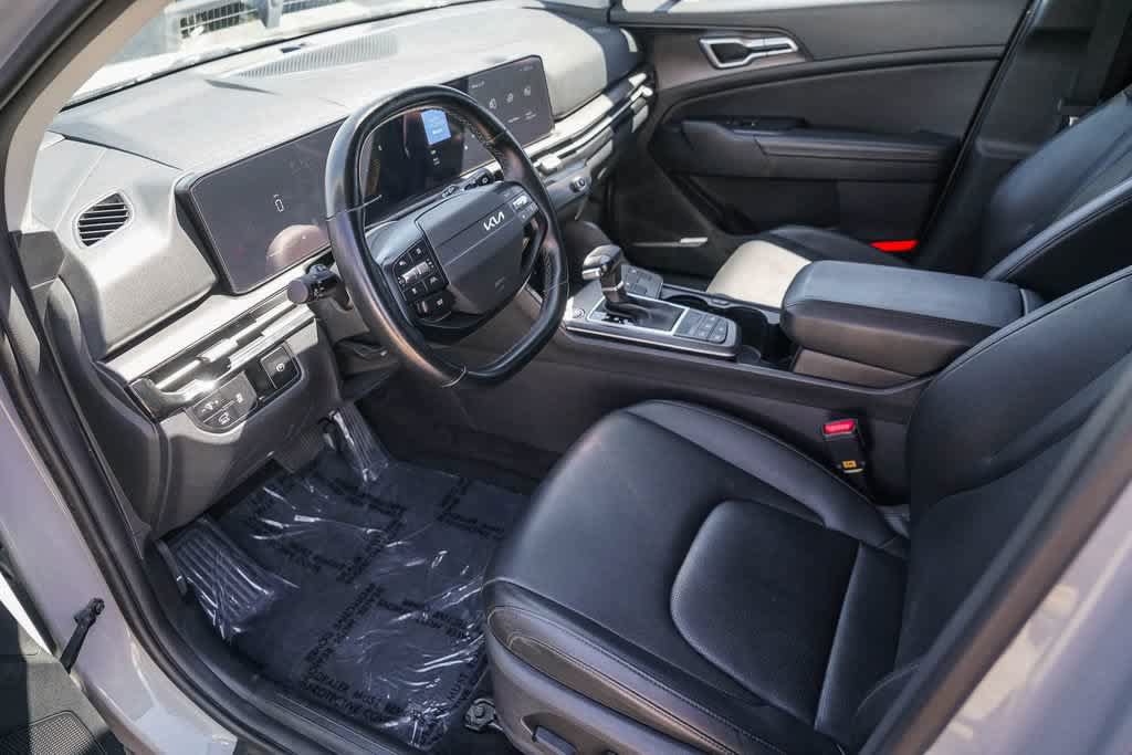 Certified 2026 Kia Sportage EX FWD image 16