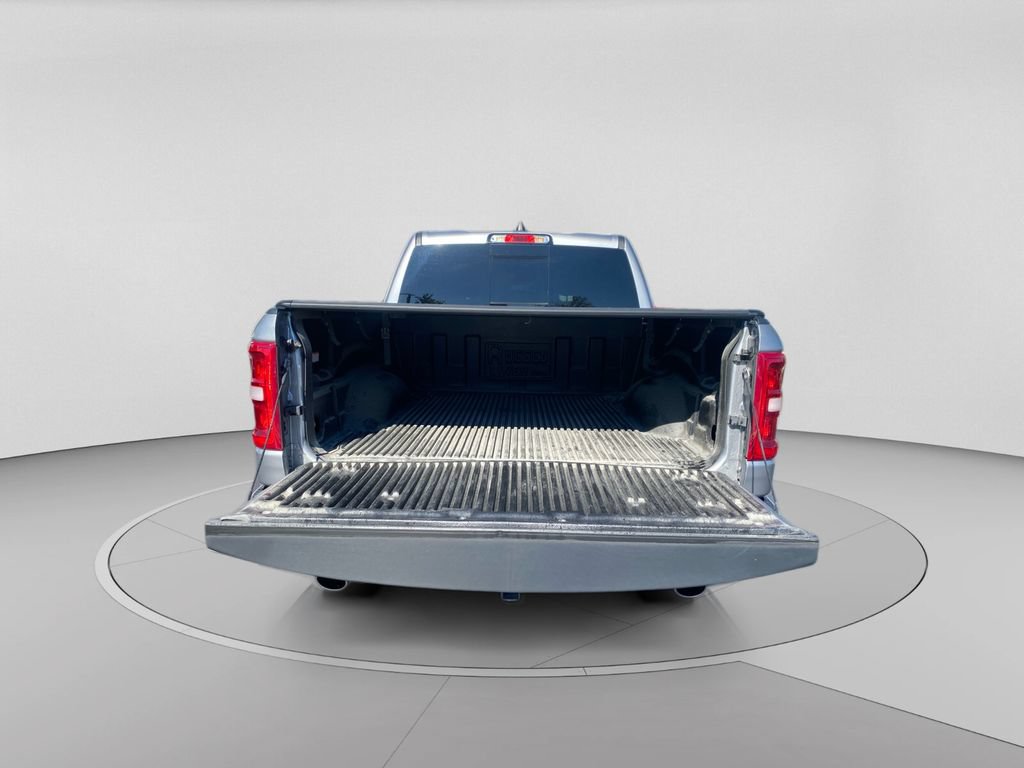 Used 2025 RAM 1500 Laramie RWD image 26
