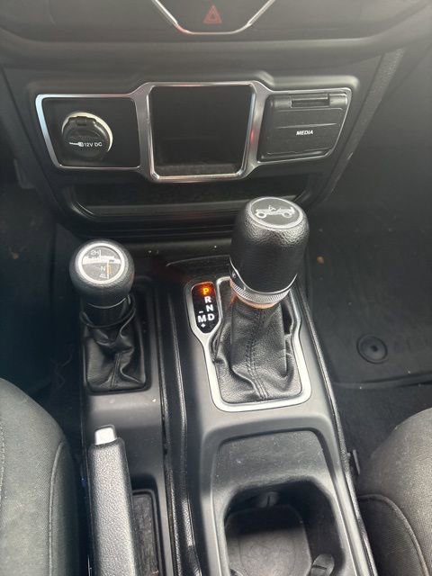 Used 2019 Jeep Wrangler Unlimited Sport image 2