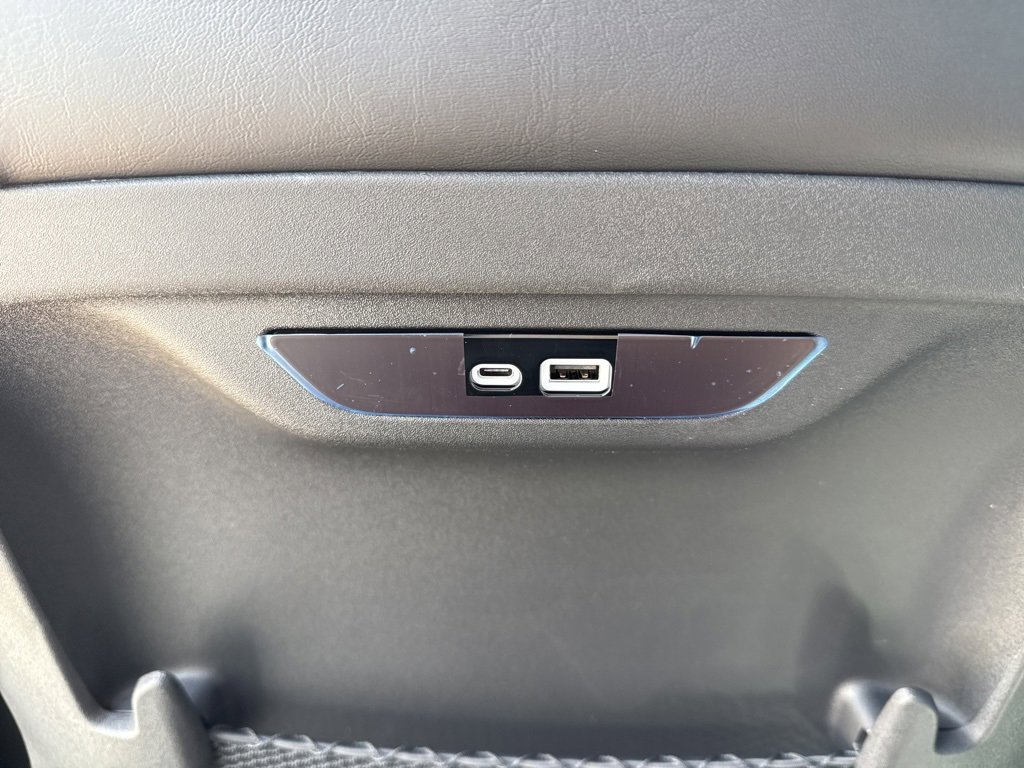 New 2026 Chrysler Pacifica Select image 20