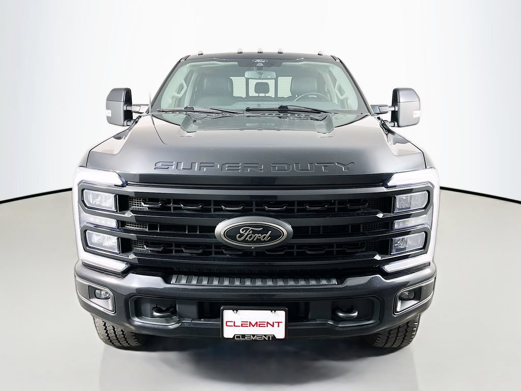 Used 2024 Ford F250 Lariat w/ Black Appearance Package AWD/4WD image 3