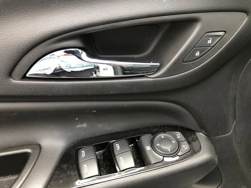 Used 2022 Chevrolet Equinox Premier image 19