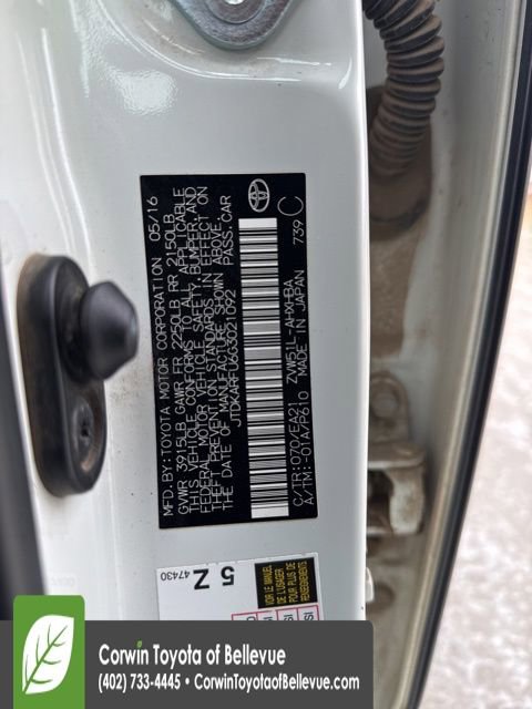 Used 2016 Toyota Prius Four Touring image 40