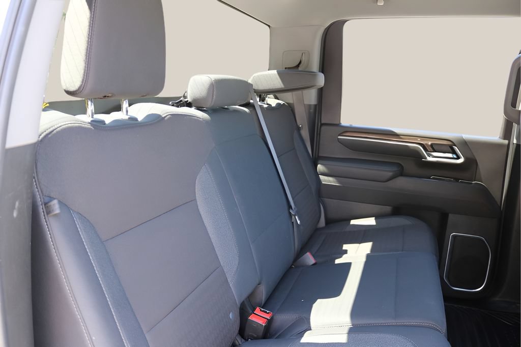 Used 2025 Chevrolet Silverado 3500 LT w/ Safety Package AWD/4WD image 18