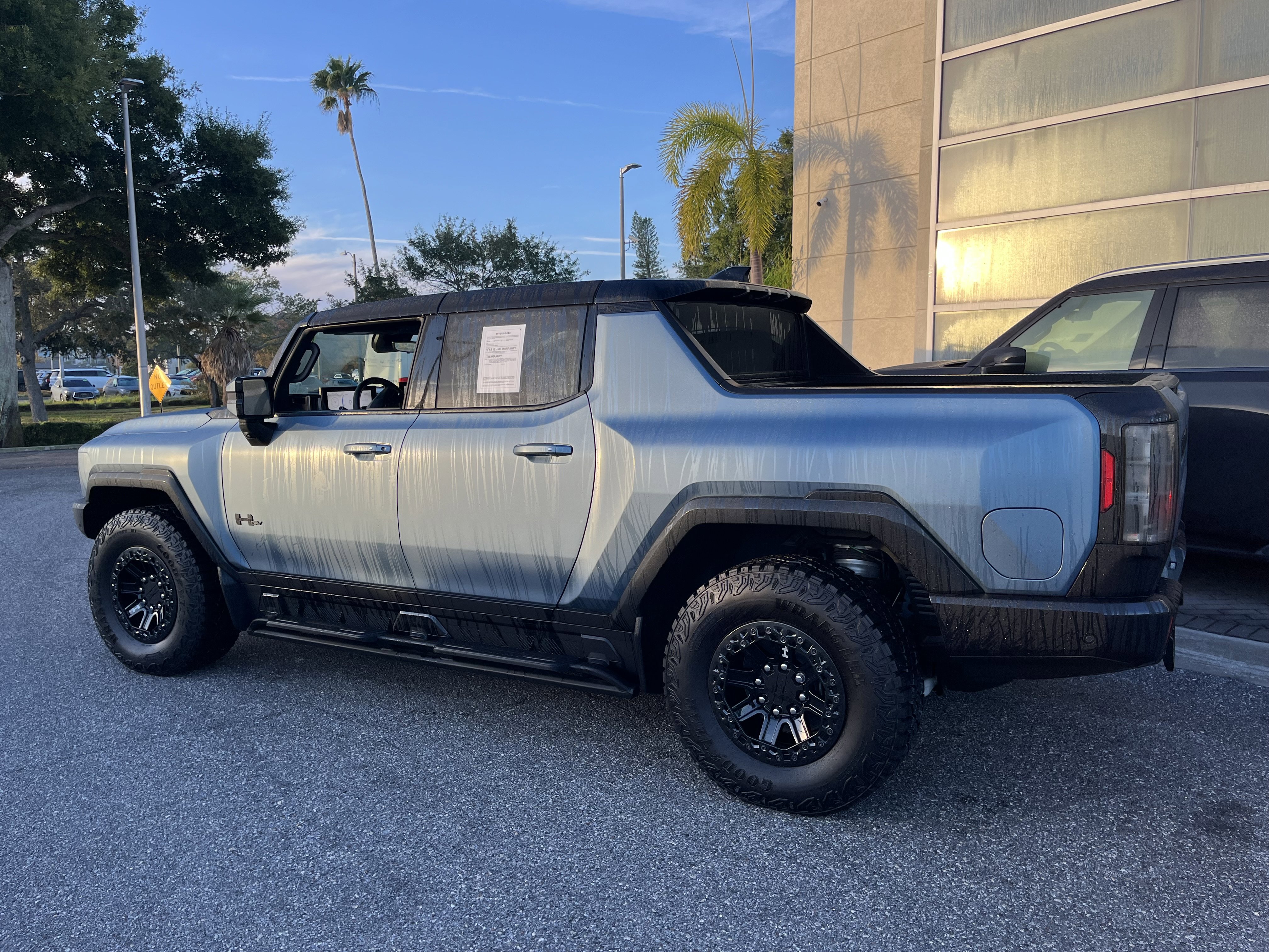 Used 2024 GMC Hummer EV 3X w/ Omega Edition image 3