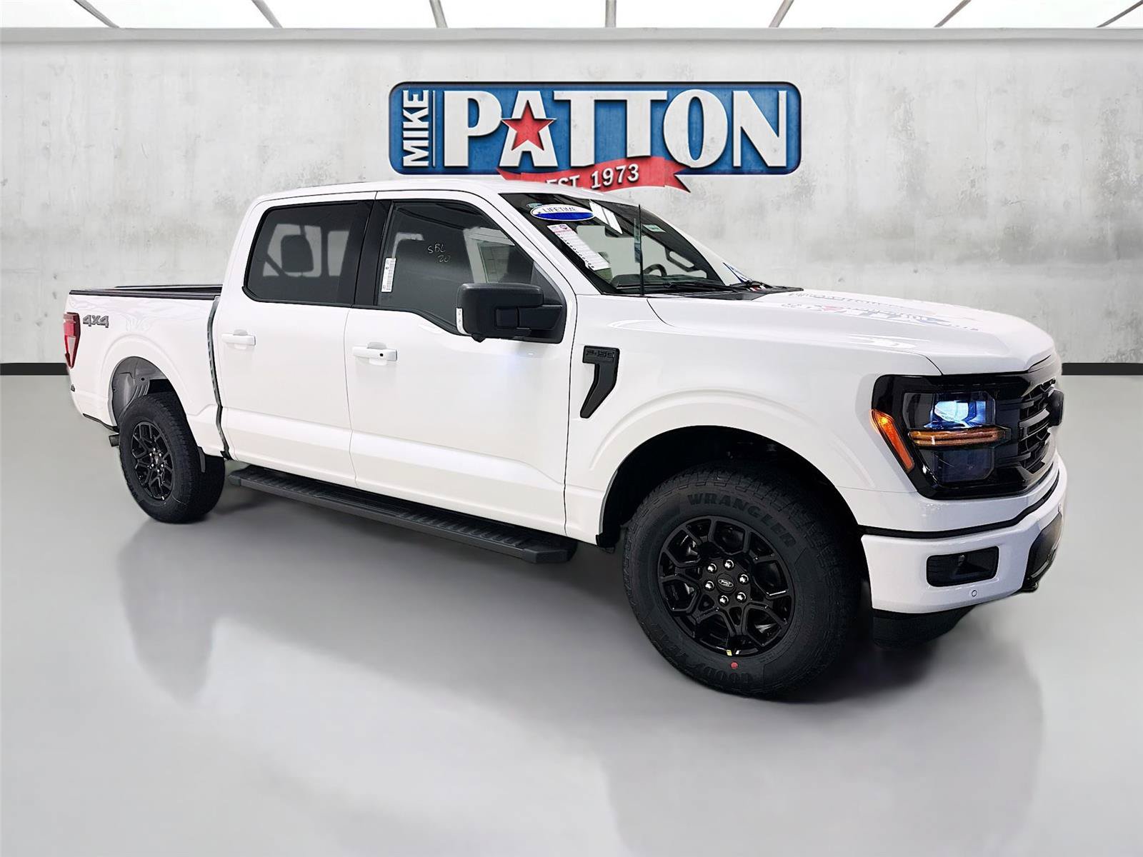 New 2026 Ford F150 XLT w/ Equipment Group 302A MID