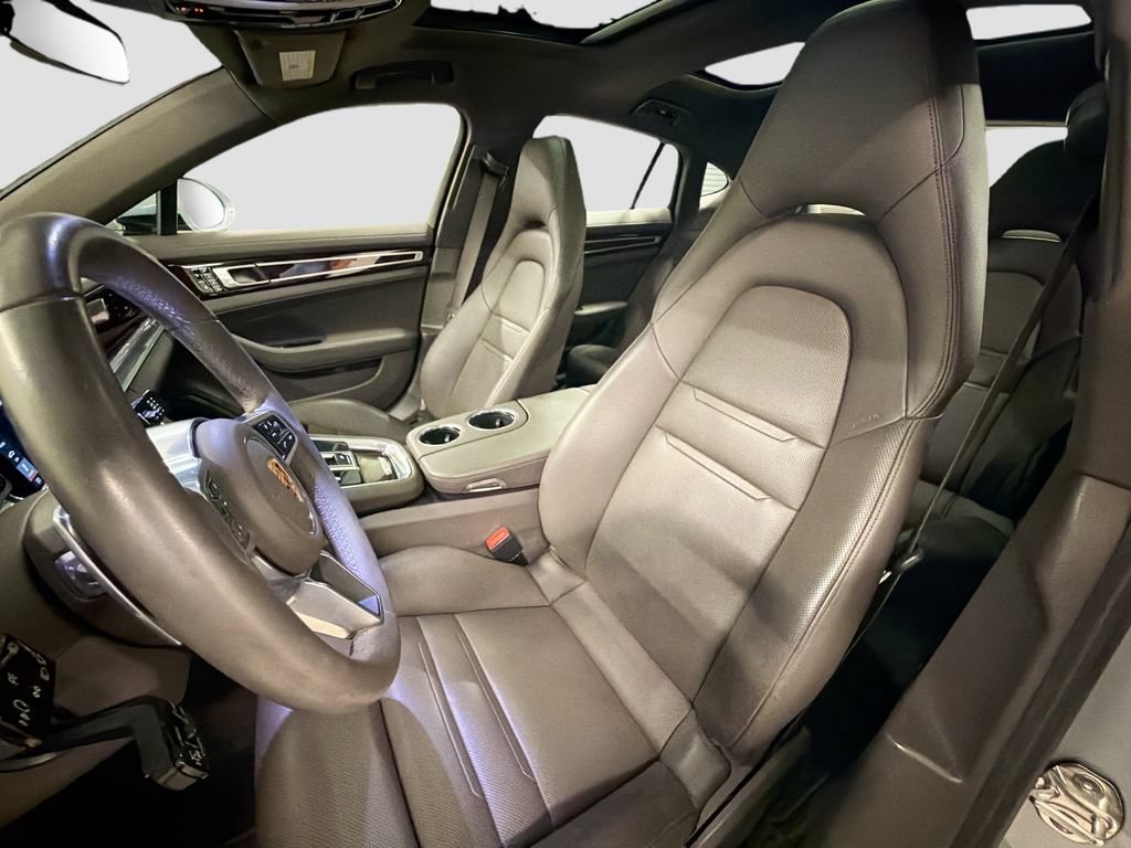Certified 2018 Porsche Panamera 4 AWD/4WD image 5