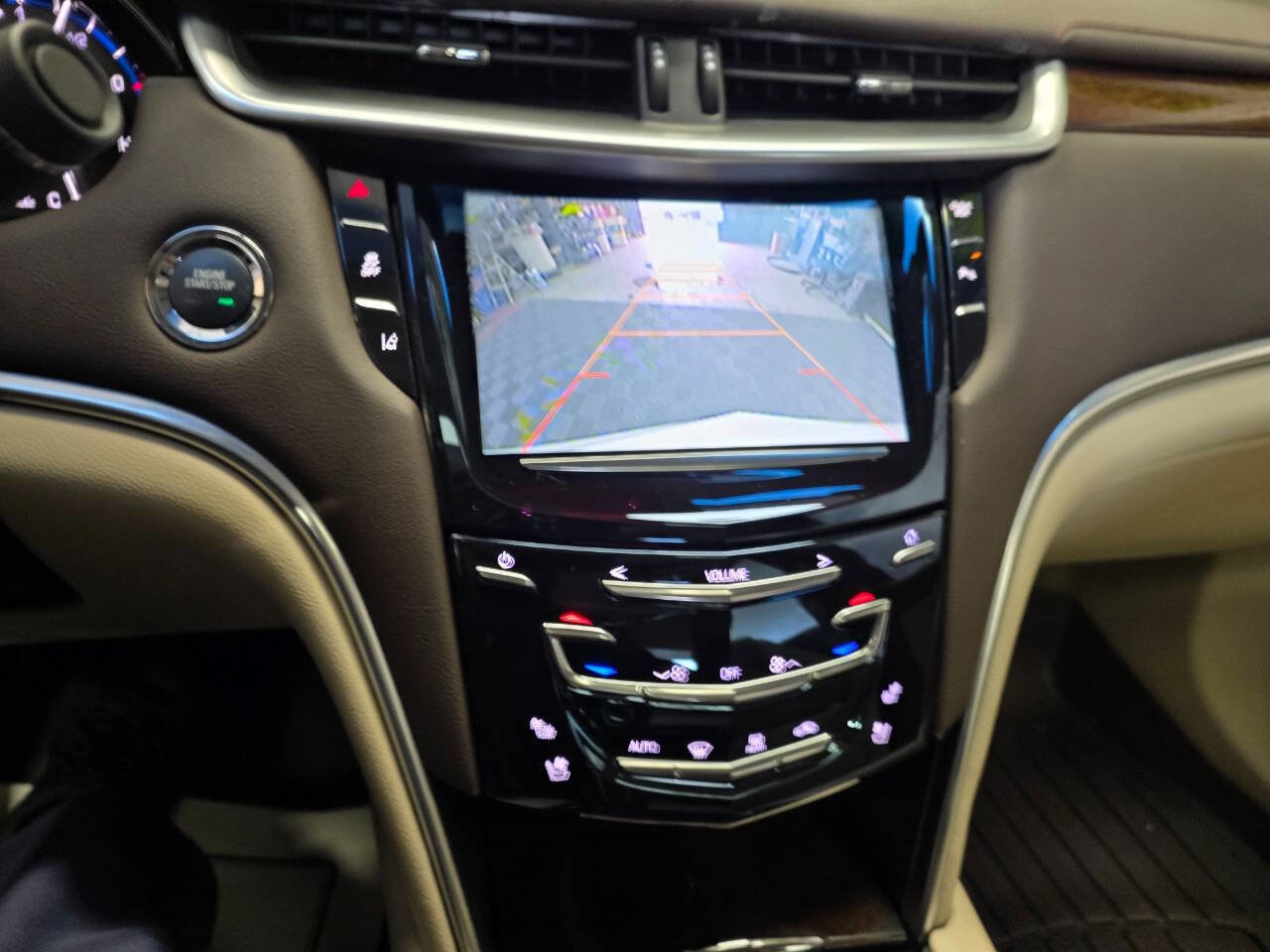 Used 2013 Cadillac XTS Luxury w/ Driver Awareness Package FWD image 23