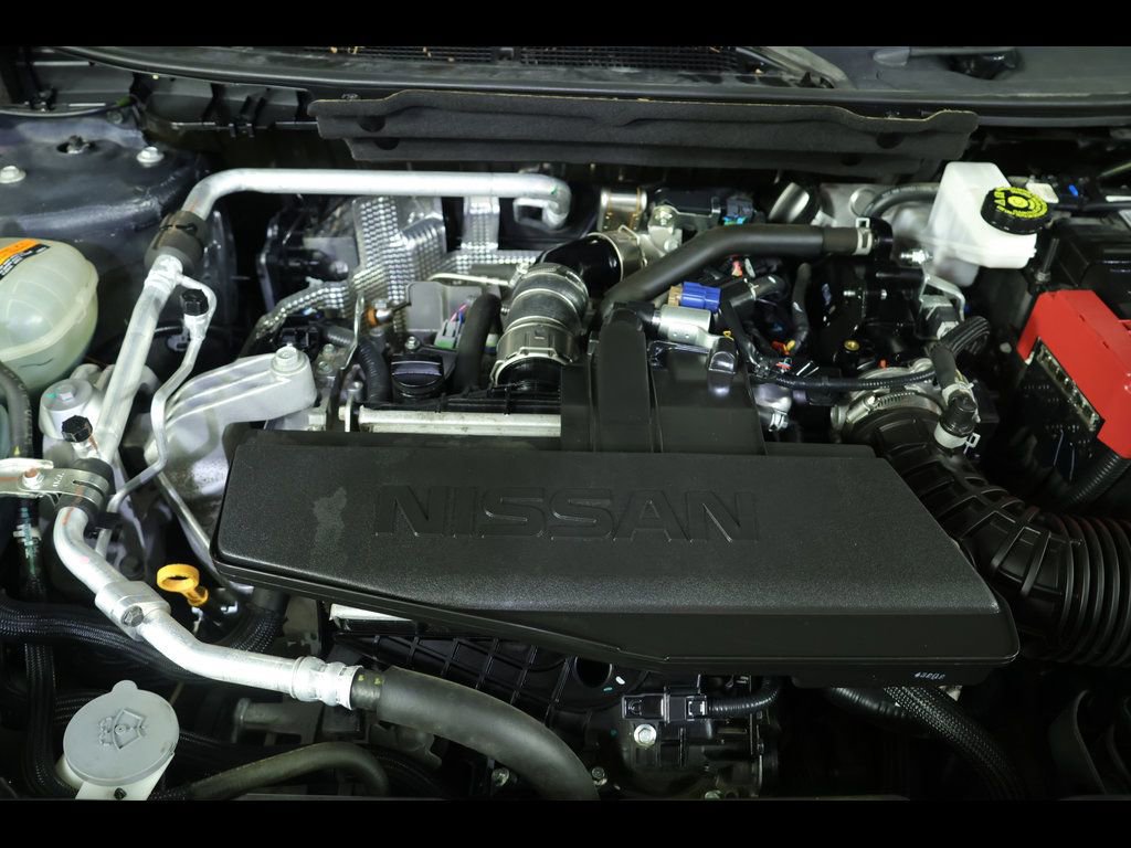 Used 2024 Nissan Rogue S image 19