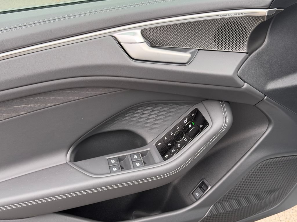 New 2026 Audi A6 Premium Plus AWD/4WD image 15