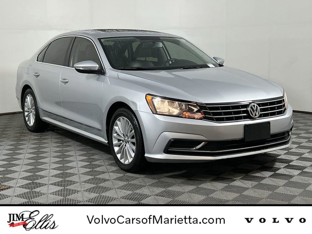 Used 2017 Volkswagen Passat 1.8T SE