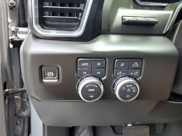 Used 2025 GMC Sierra 1500 Denali w/ Technology Package AWD/4WD image 30
