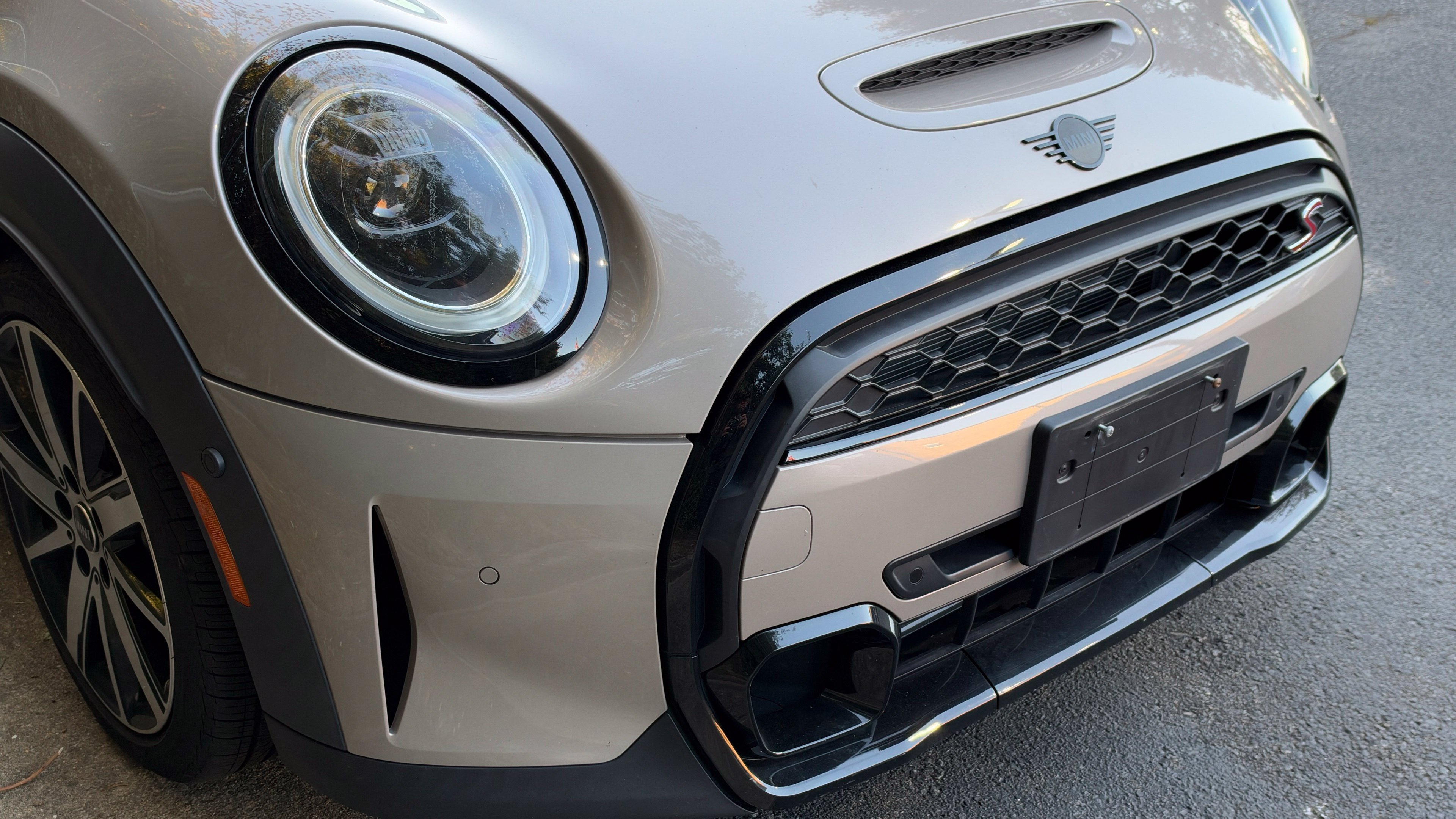 Used 2023 MINI Cooper S FWD image 2