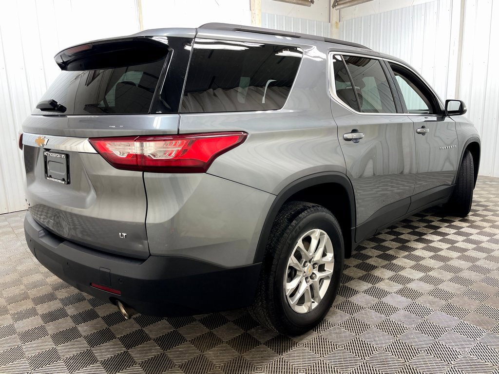 Used 2021 Chevrolet Traverse LT image 18