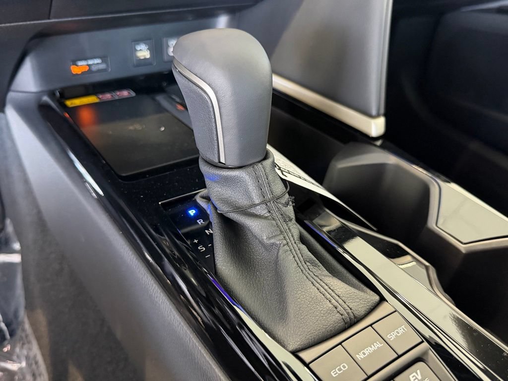 New 2026 Toyota Camry XSE FWD image 25