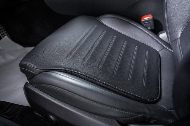 Used 2023 Mercedes-Benz C 300 4MATIC Sedan w/ AMG Line w/ Night Package image 29