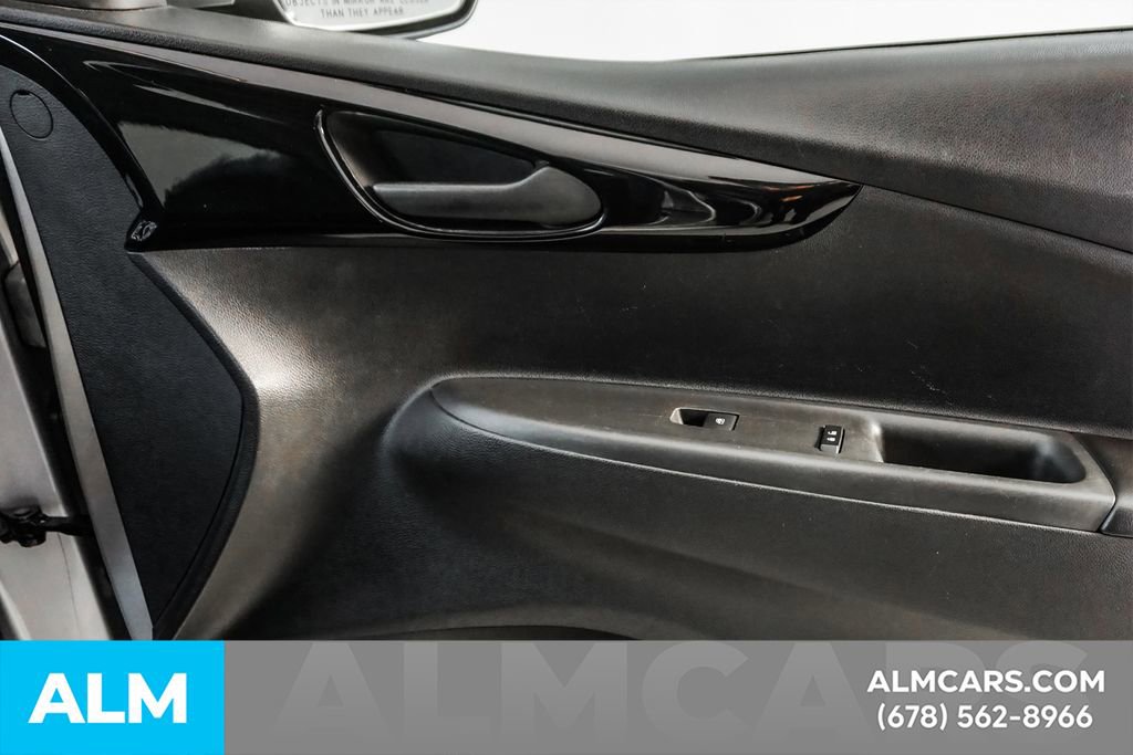 Used 2021 Chevrolet Spark LT image 38