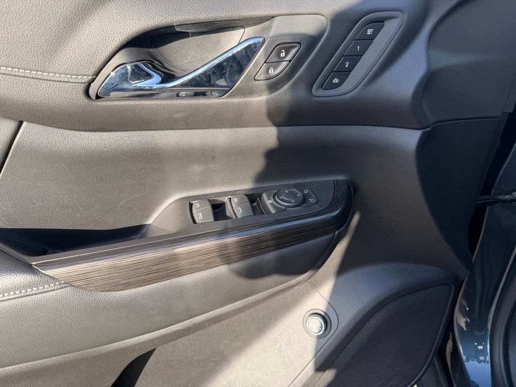 Used 2019 GMC Acadia SLT w/ LPO, Cargo Package AWD/4WD image 10
