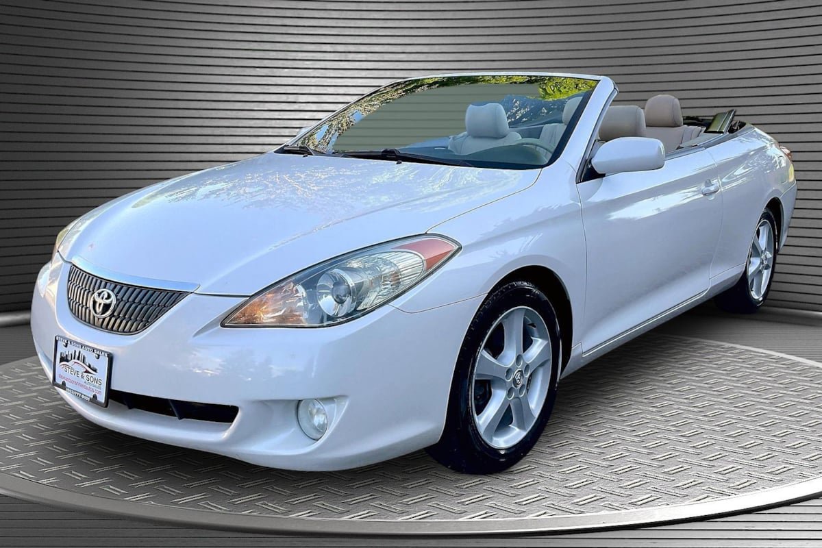 Used 2005 Toyota Solara SLE FWD image 3